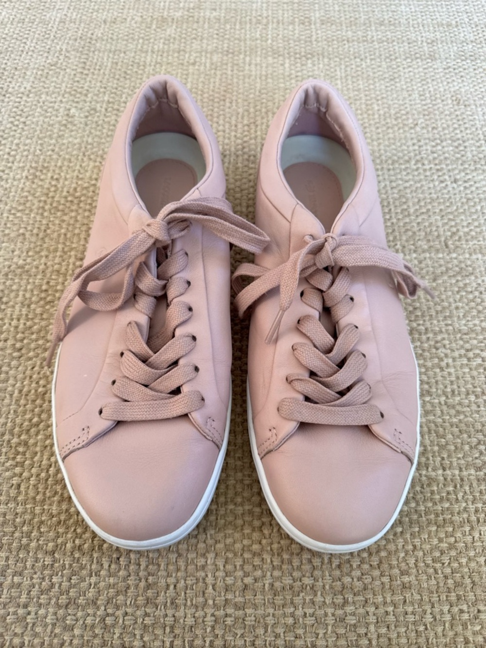 Lacoste Straightset Blush Pink Leather Sneakers, Women’s Size 9.5